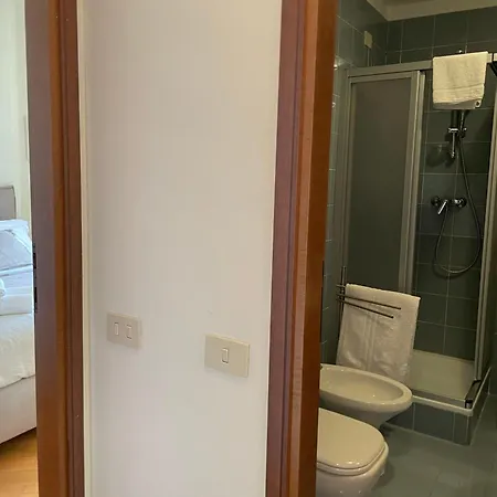 Residenza Victoria 梅纳焦